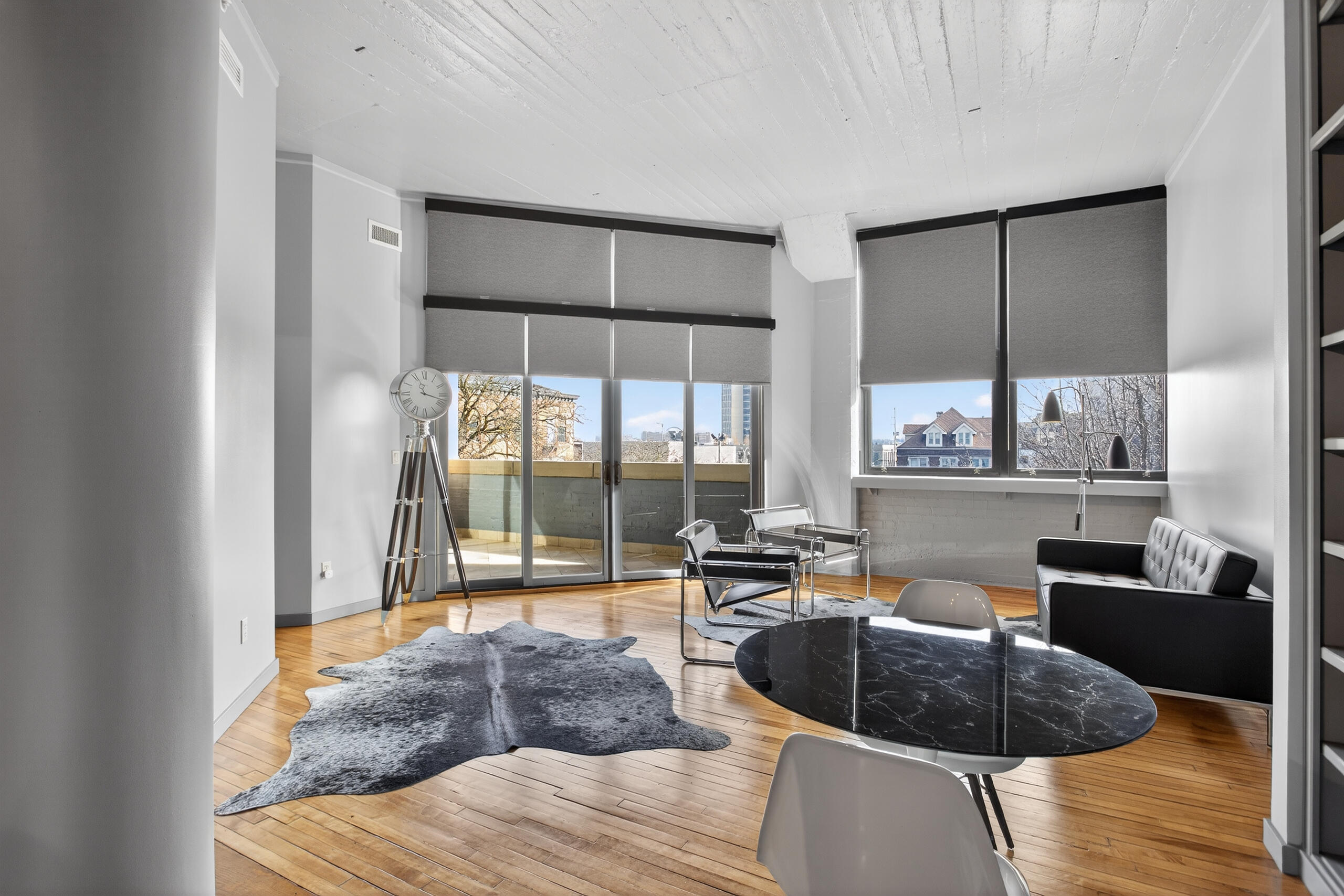 109 W Washington Avenue #16