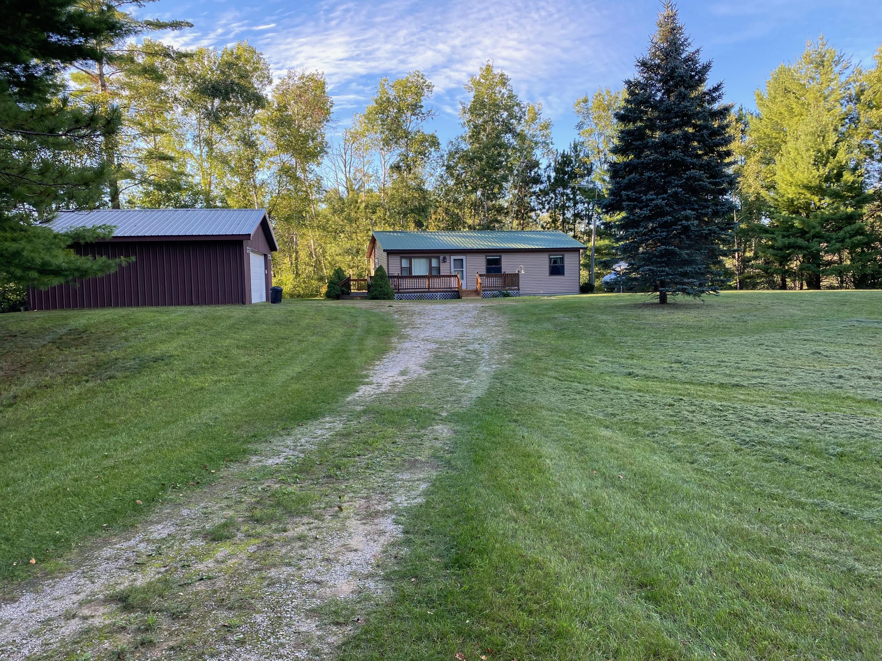 9054 W 11 Mile Road