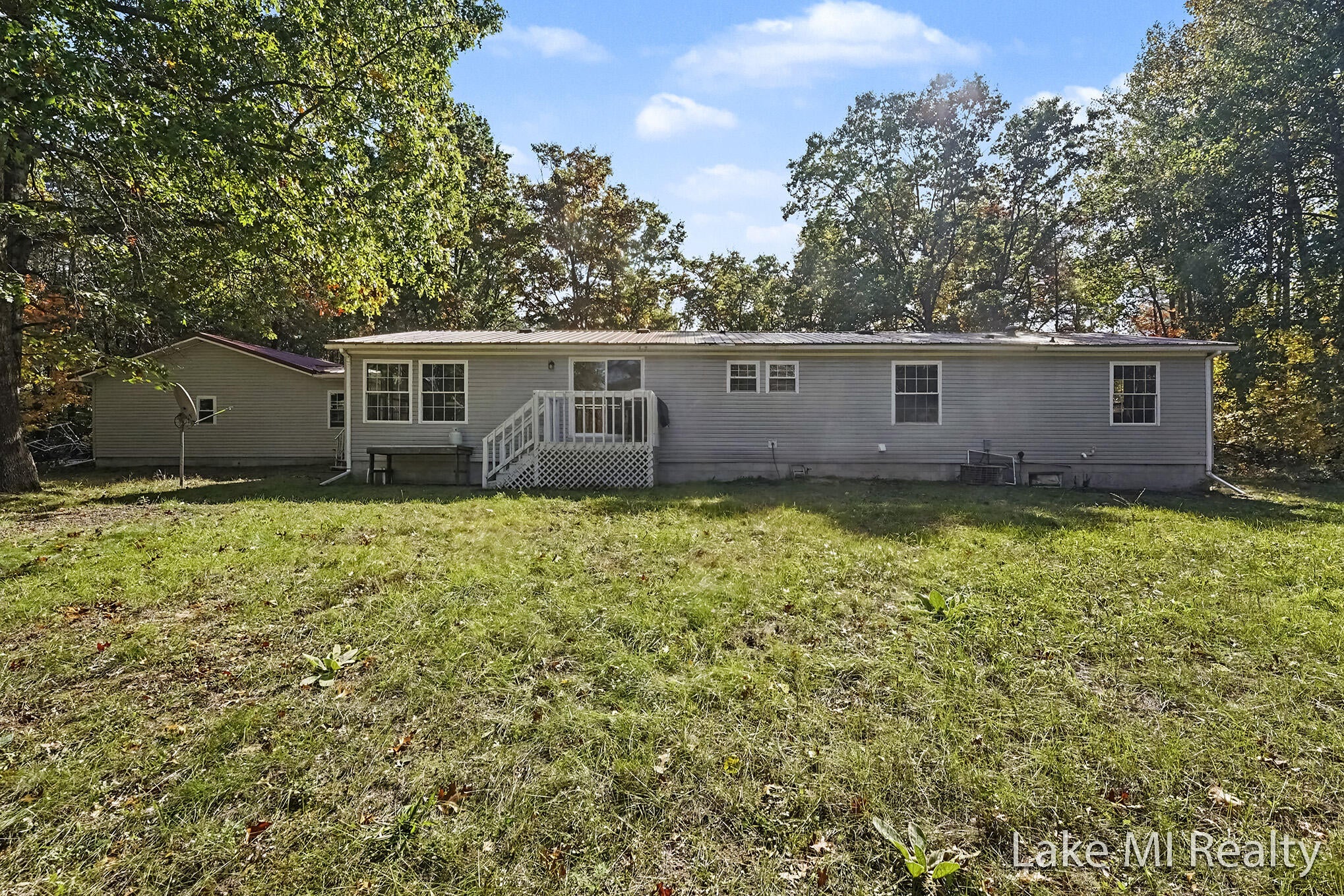 8284 13 Mile Road