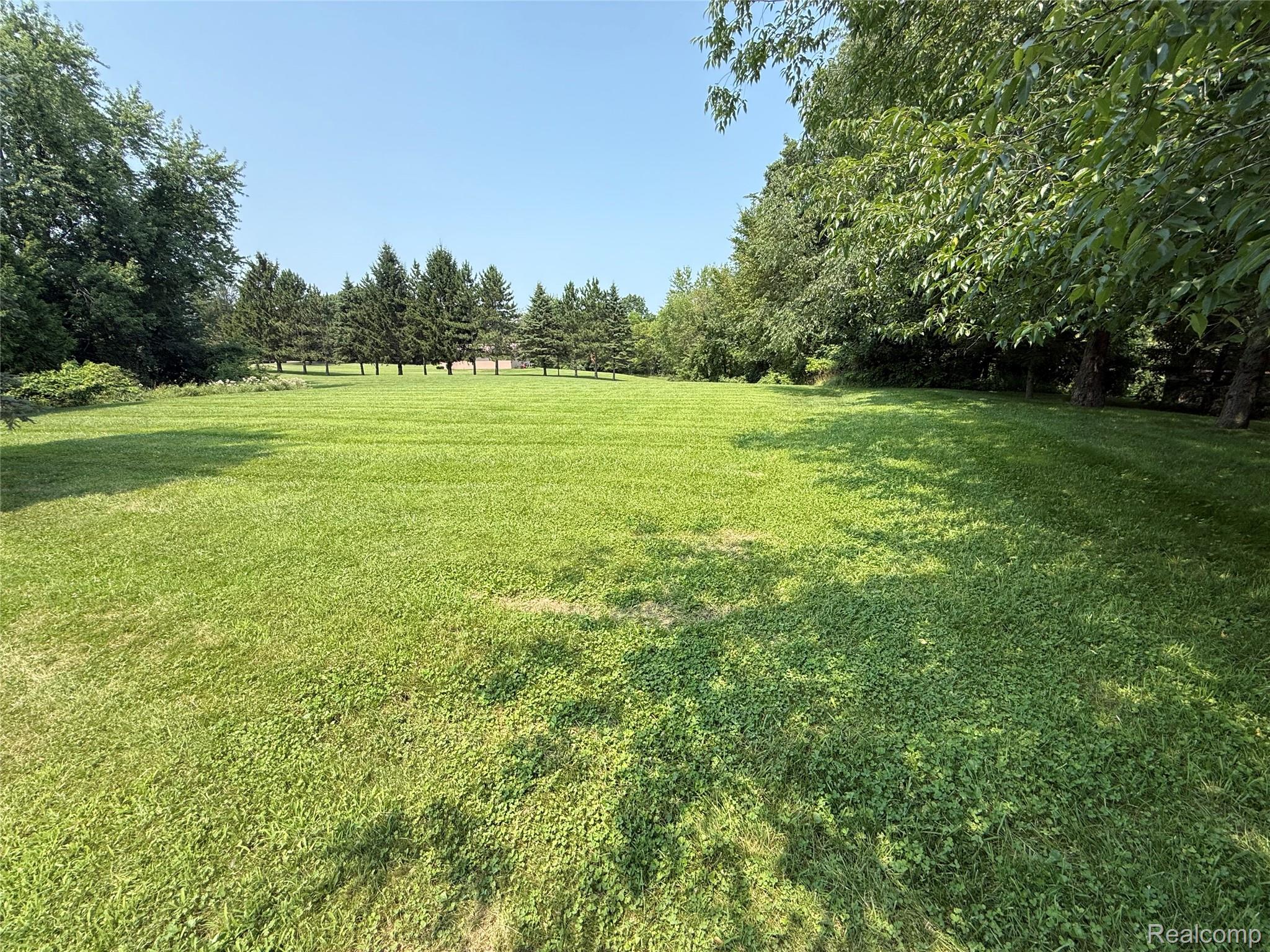 Ortonville Village, Michigan 48462, United States, 3 Bedrooms Bedrooms, ,3 BathroomsBathrooms,Residential,Active,212717