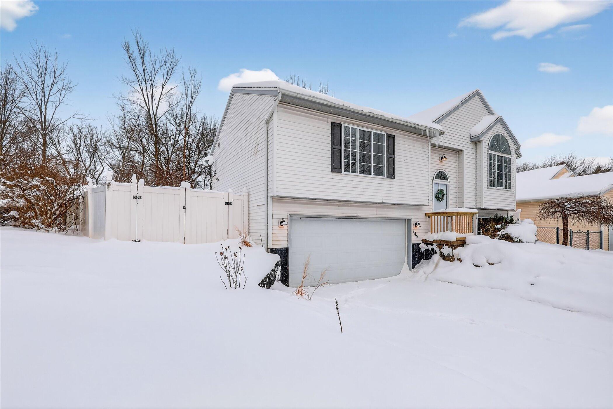 145 Rollingwood Drive