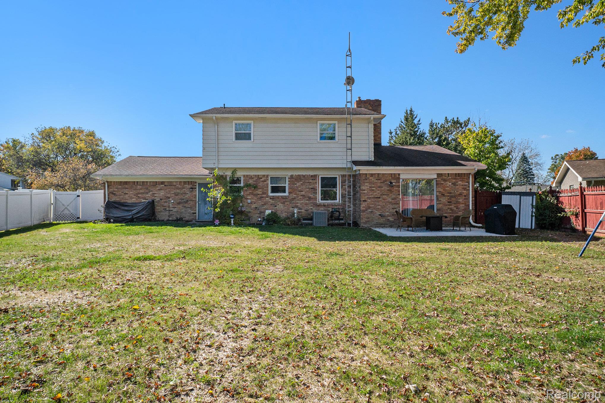 6137 Pebbleshire Drive