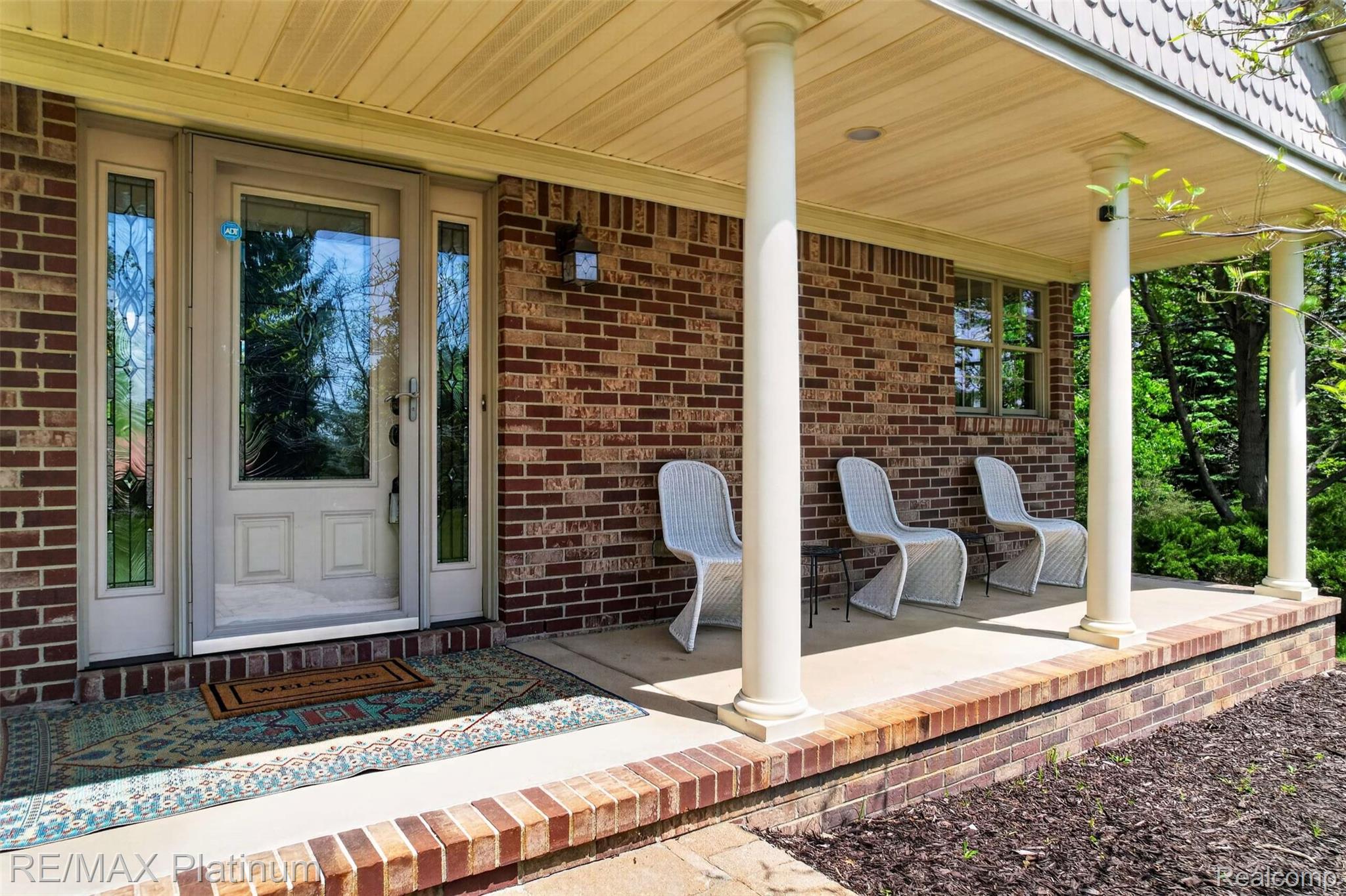 59360 Foxpointe Lane