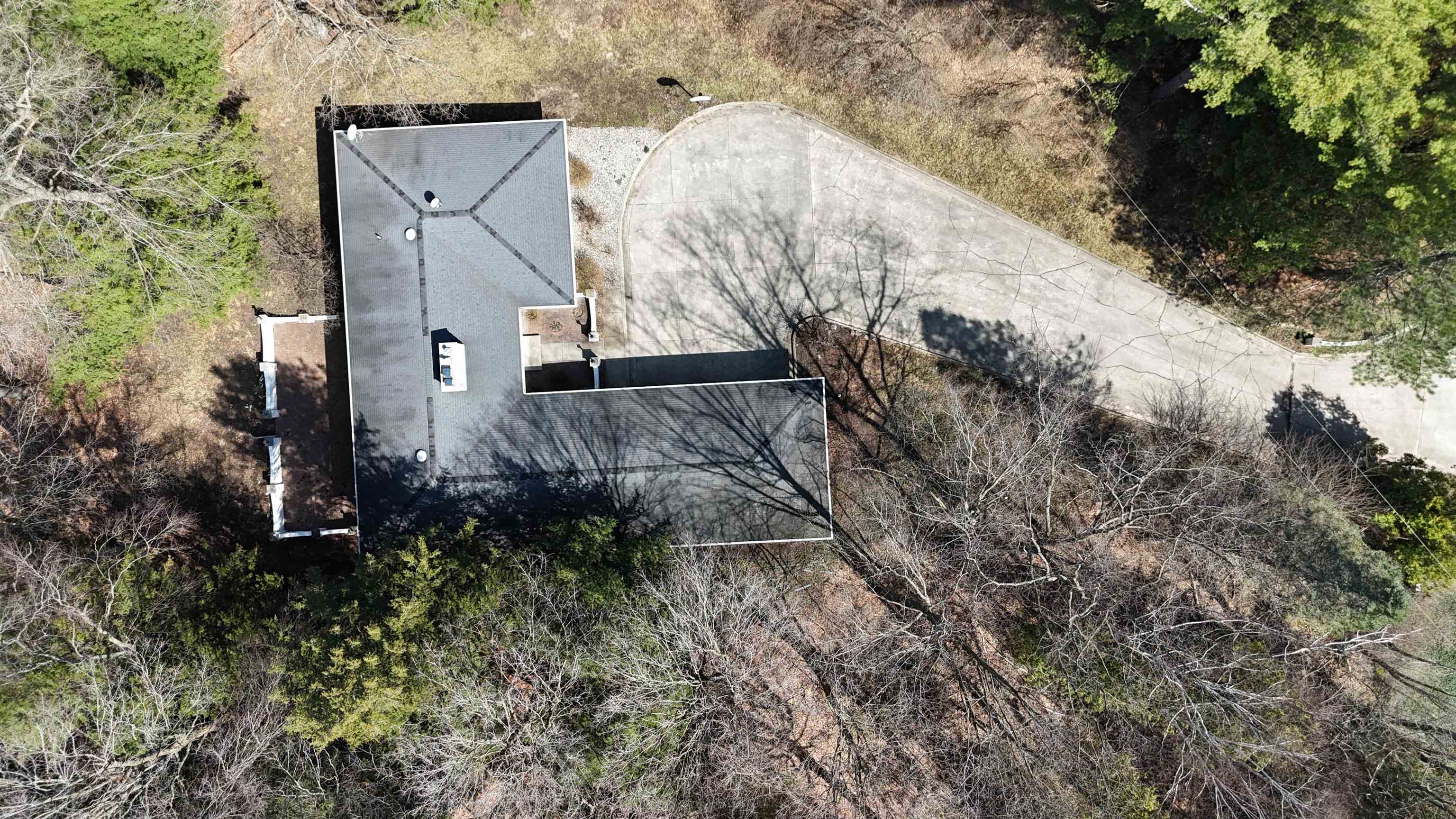 555 E Deerfield Road