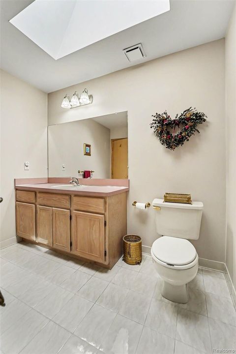 Tiny photo for 15811 Horseshoe Path Court, Clinton Charter Township, MI 48035 (MLS # 20261030616)