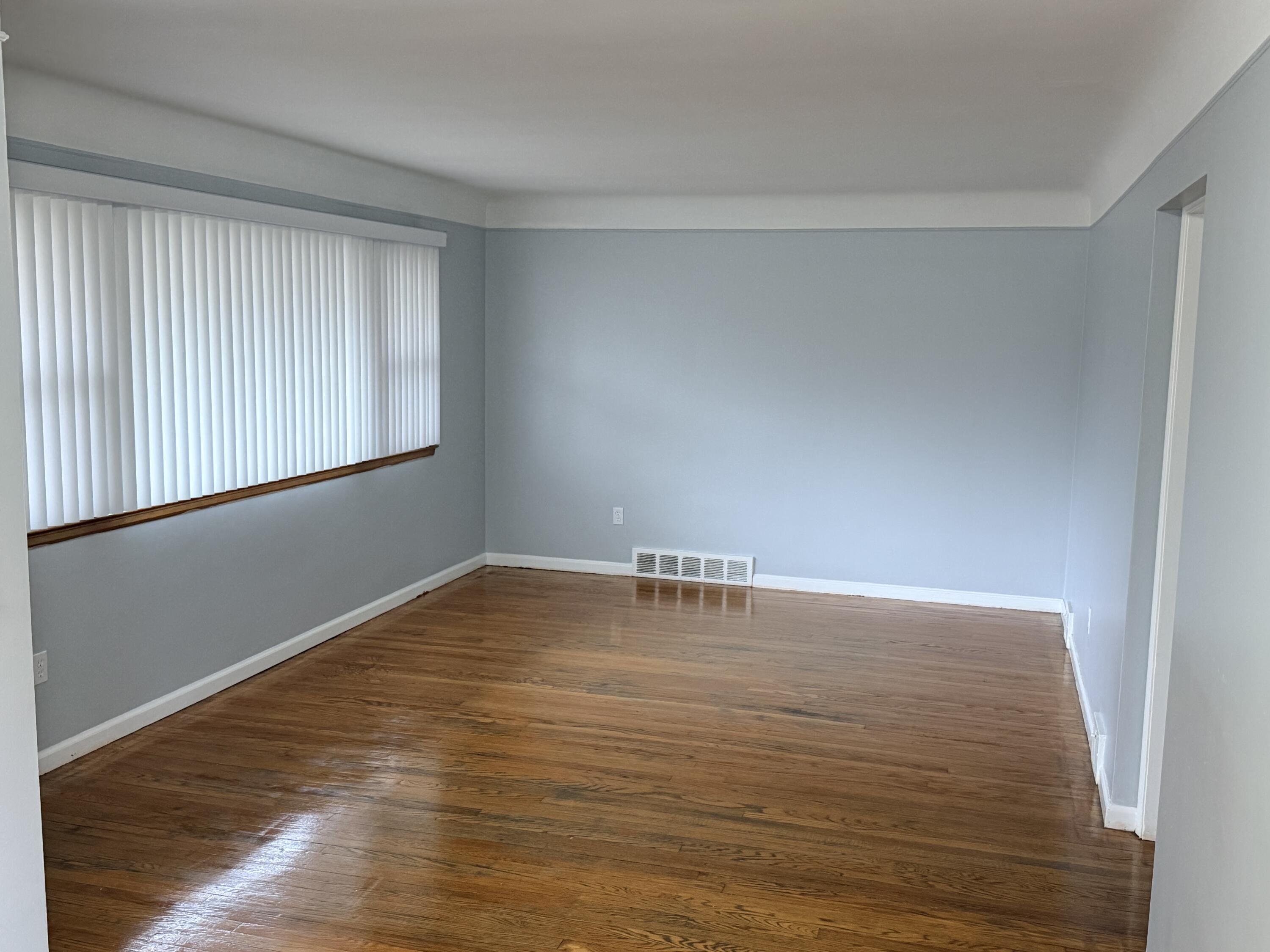 21700 Pembroke Avenue