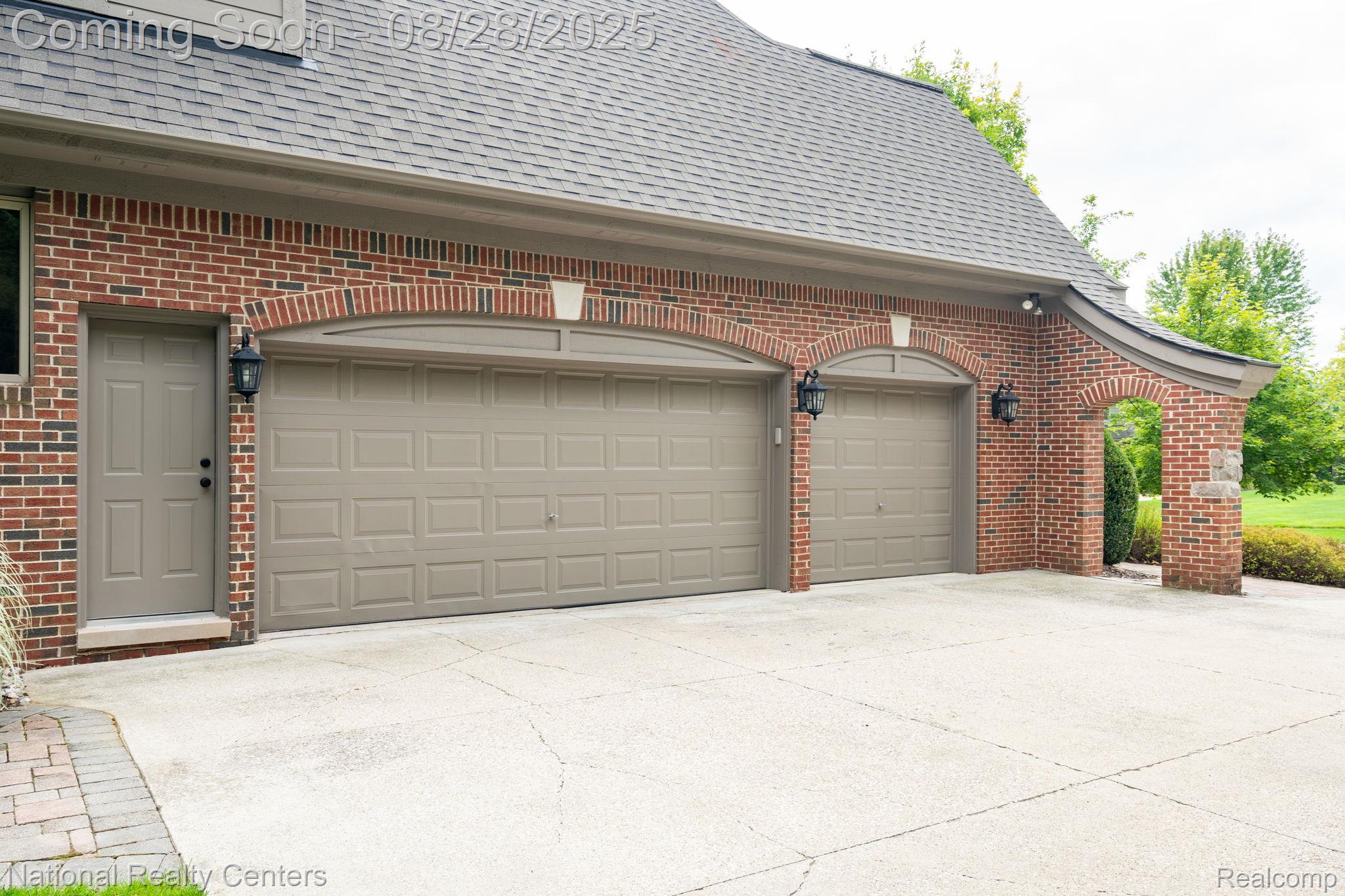 5166 Springdale Court