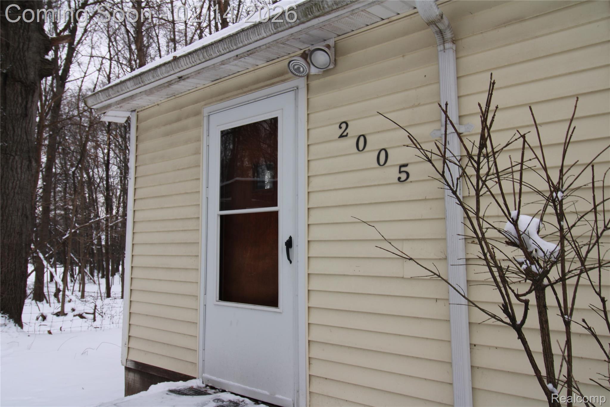 2005 Fairfield Avenue