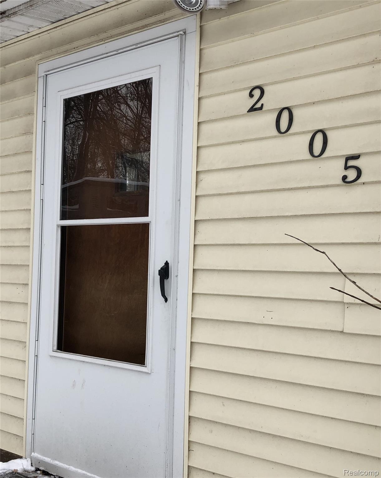 2005 Fairfield Avenue