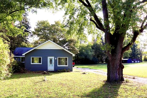 1029 Adams Road Burton City MI 48509