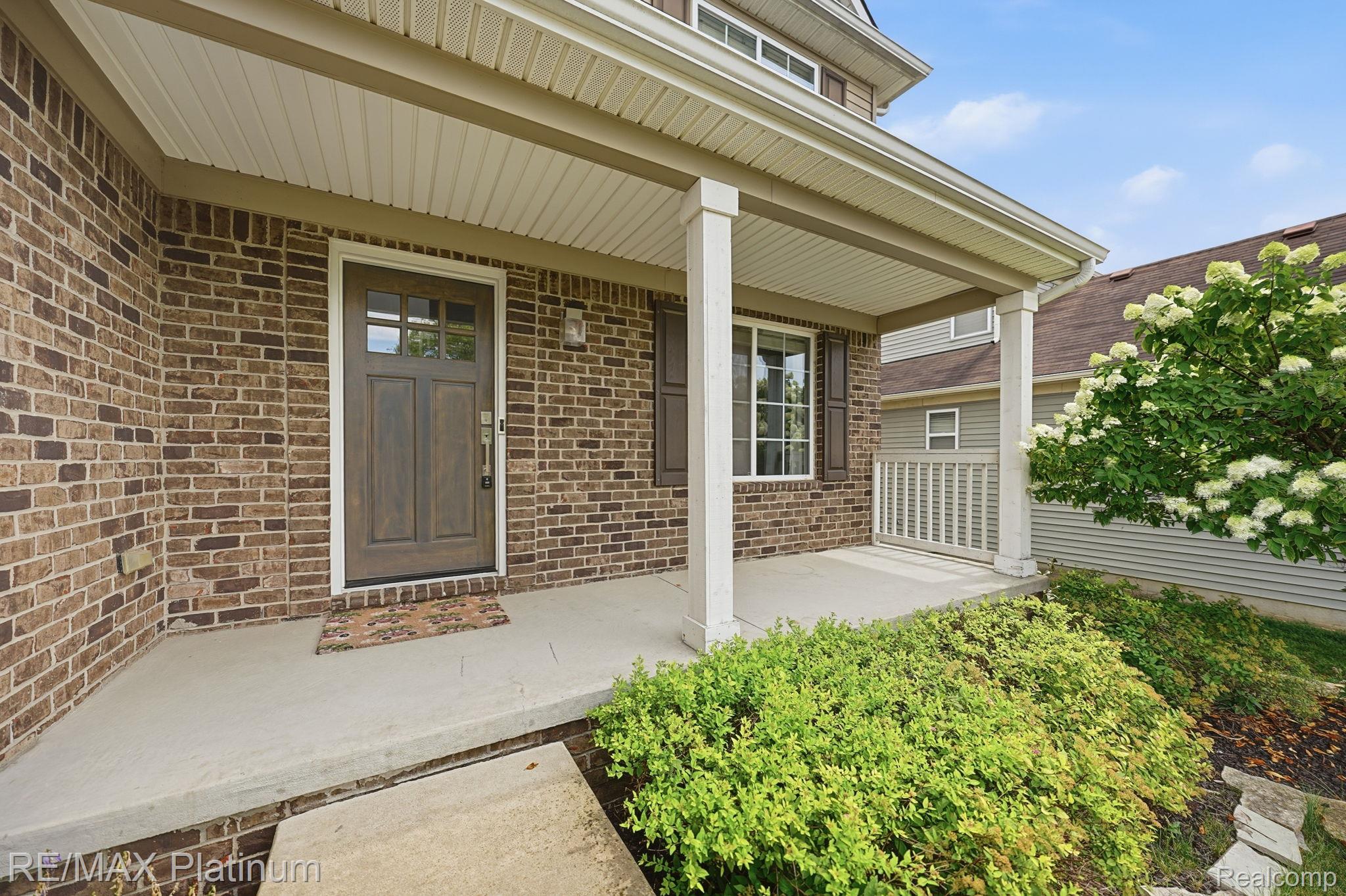 1636 Arbor View Lane