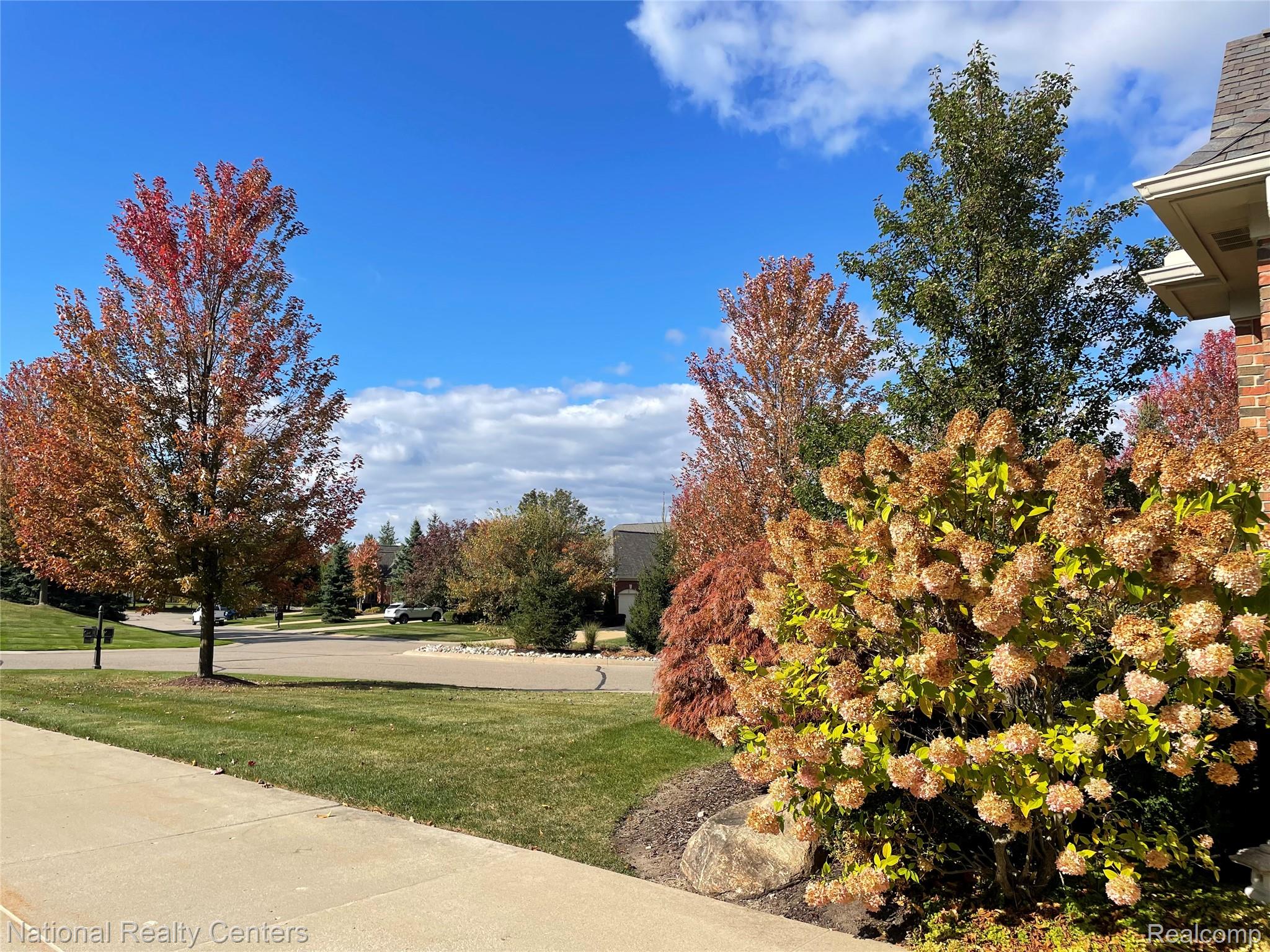 2750 Castlemartin Court