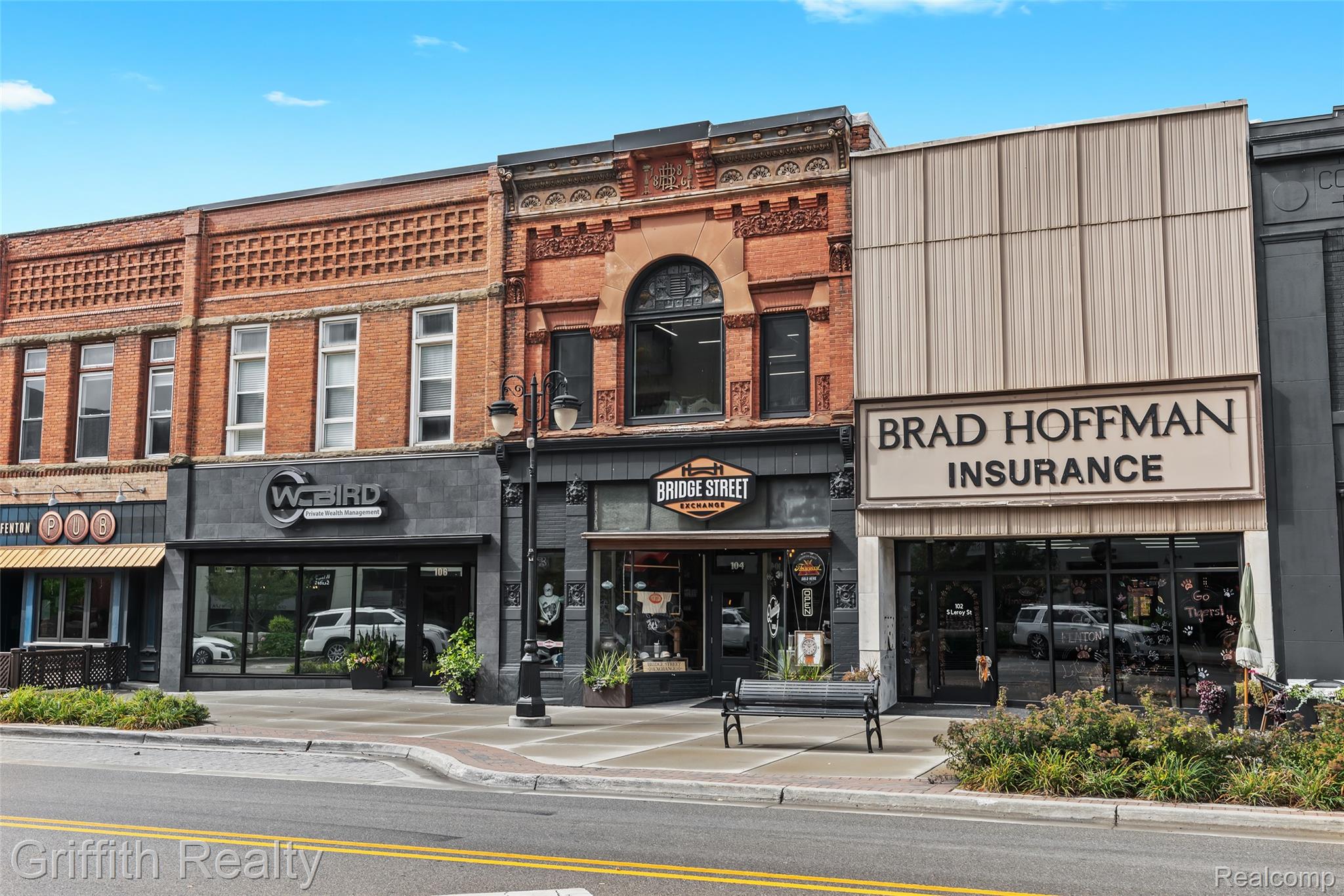 104 S Leroy Street