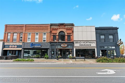 104 S Leroy Street Fenton City MI 48430