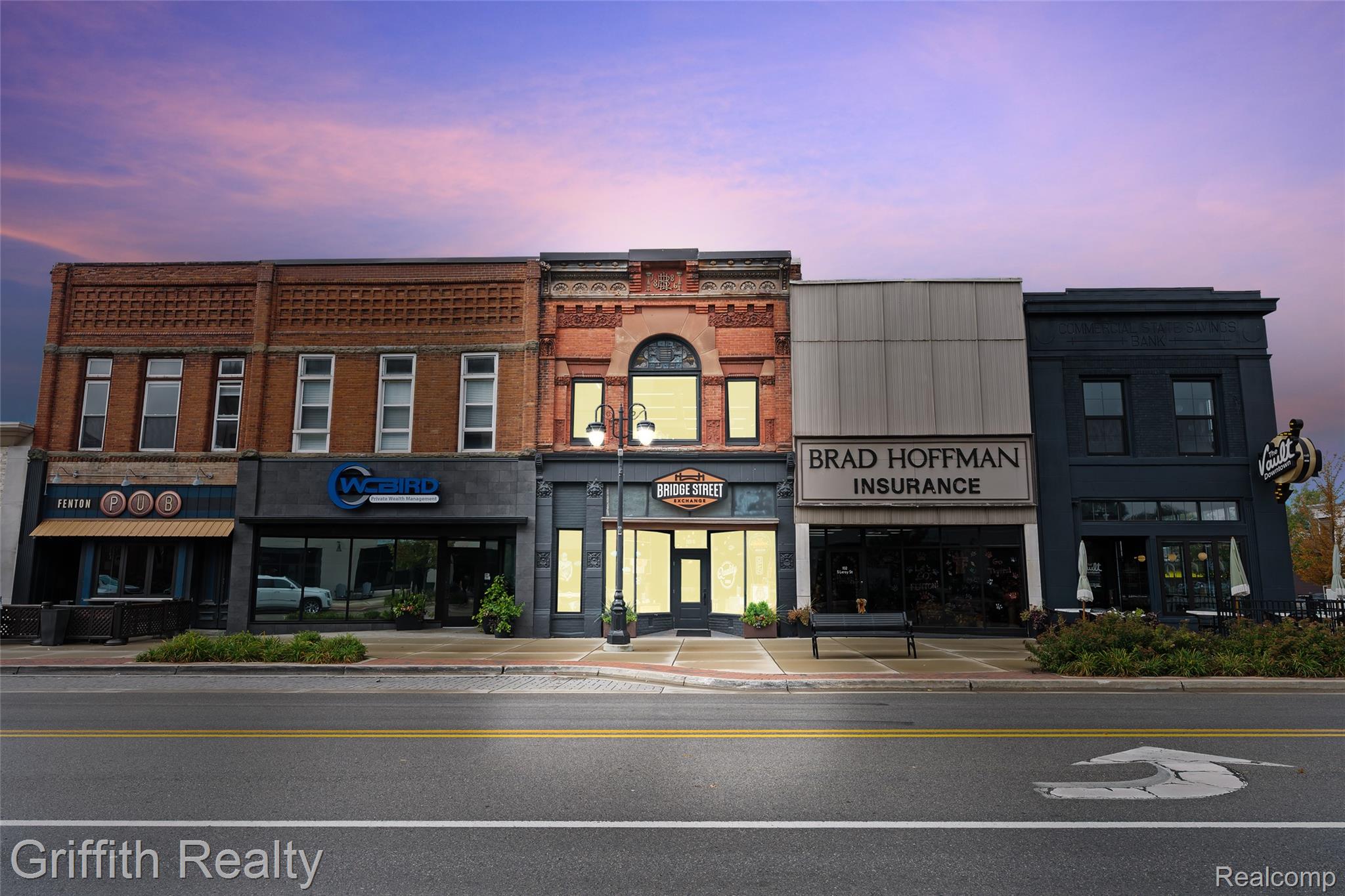 104 S Leroy Street