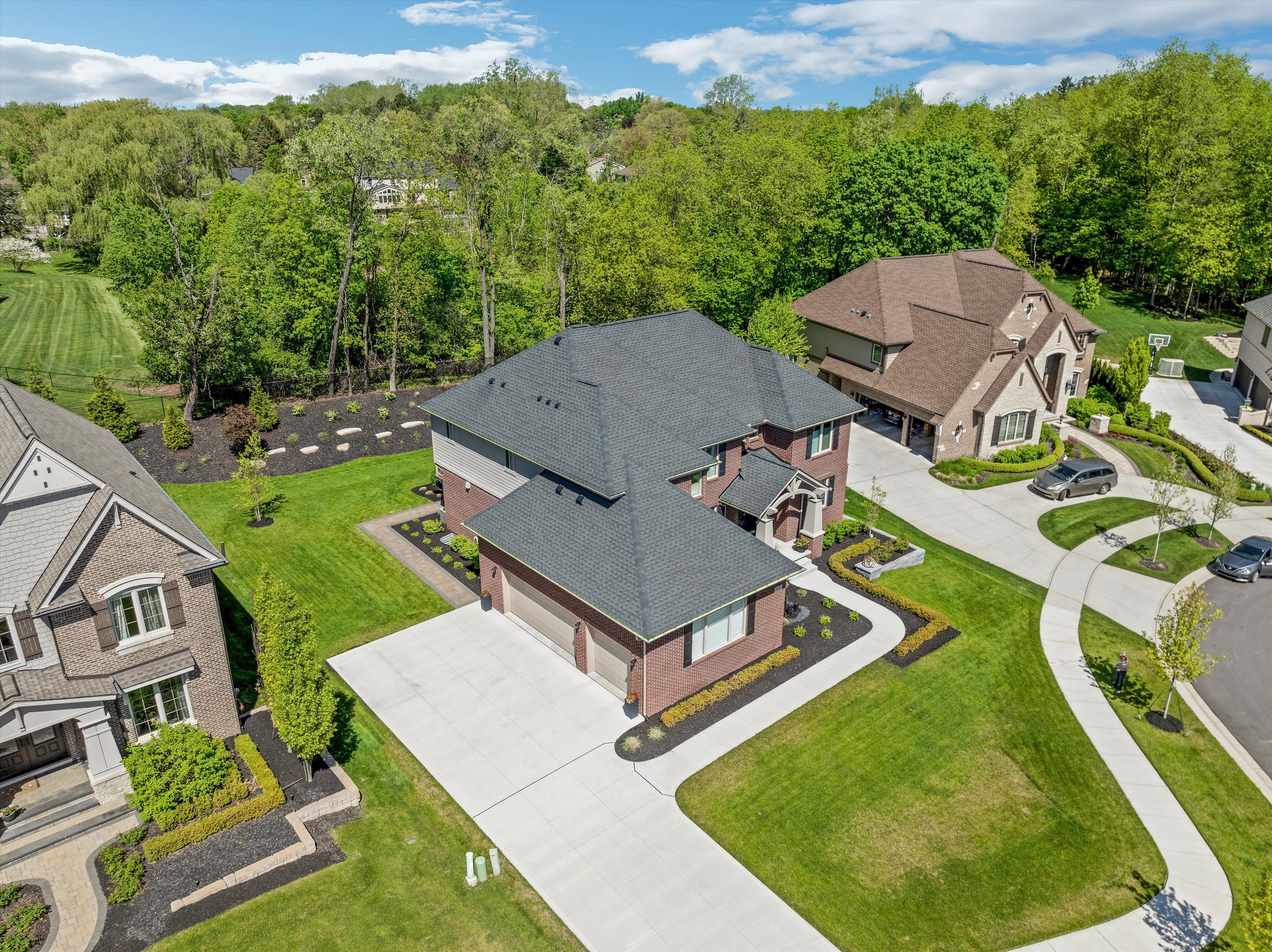 22471 MONTEBELLO