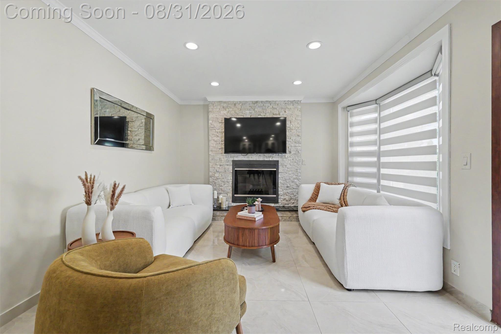 546 Nightingale Street