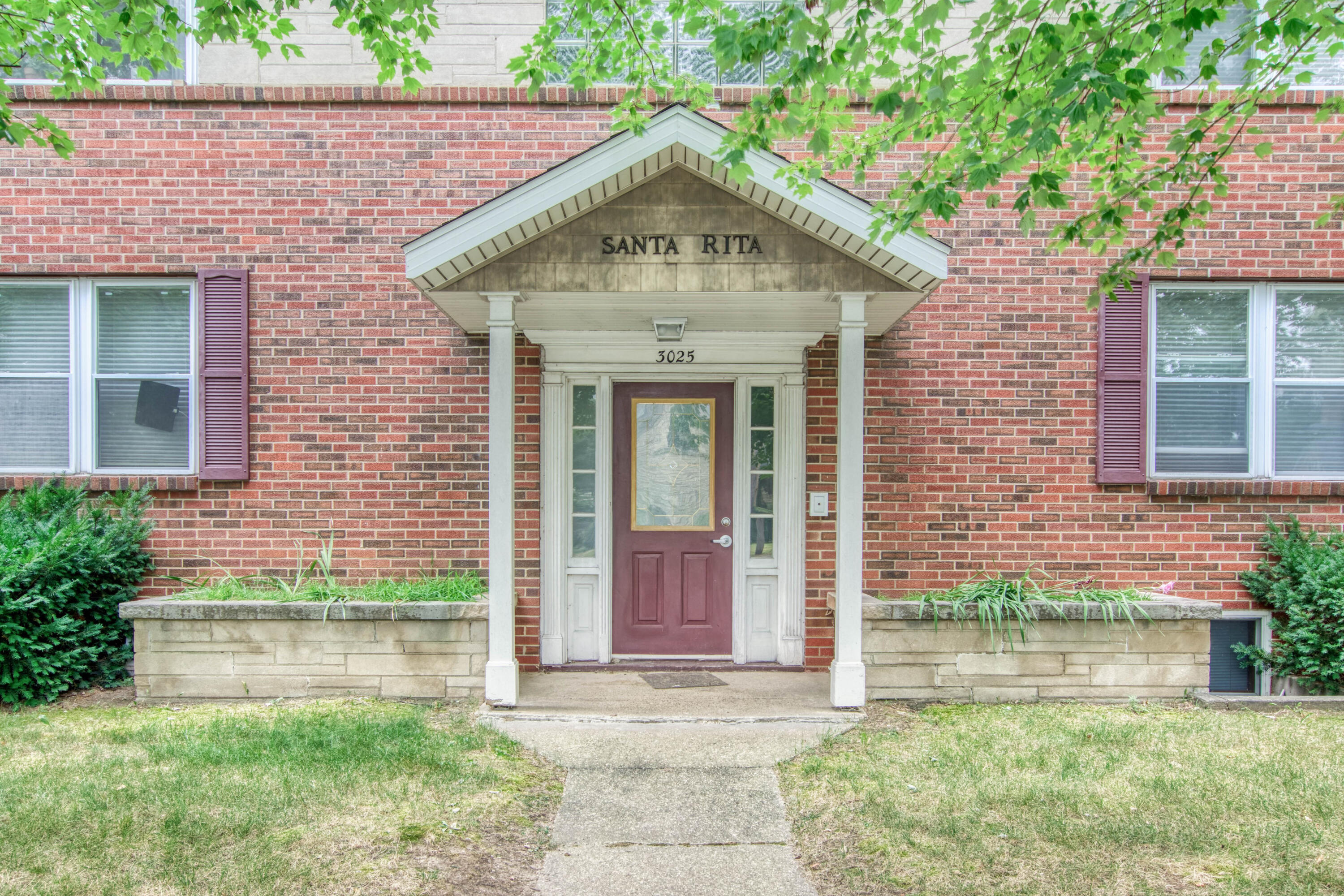 3025 E Main Street