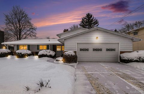 426 Bellewood Drive Flushing City MI 48433