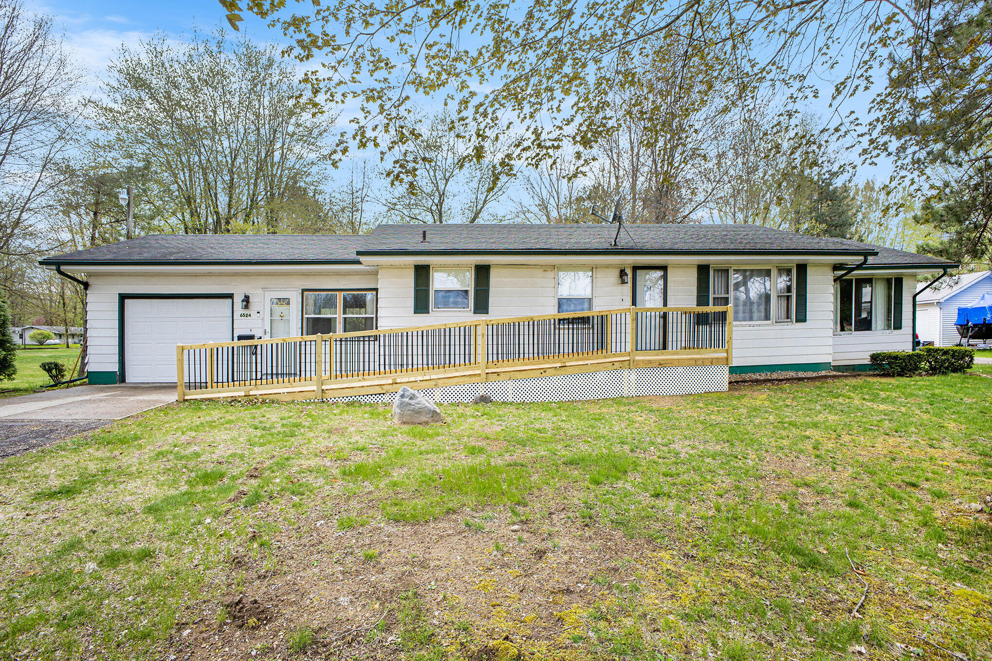 Listing image 5