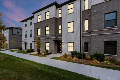 2845 Summers Place Troy City MI 48084