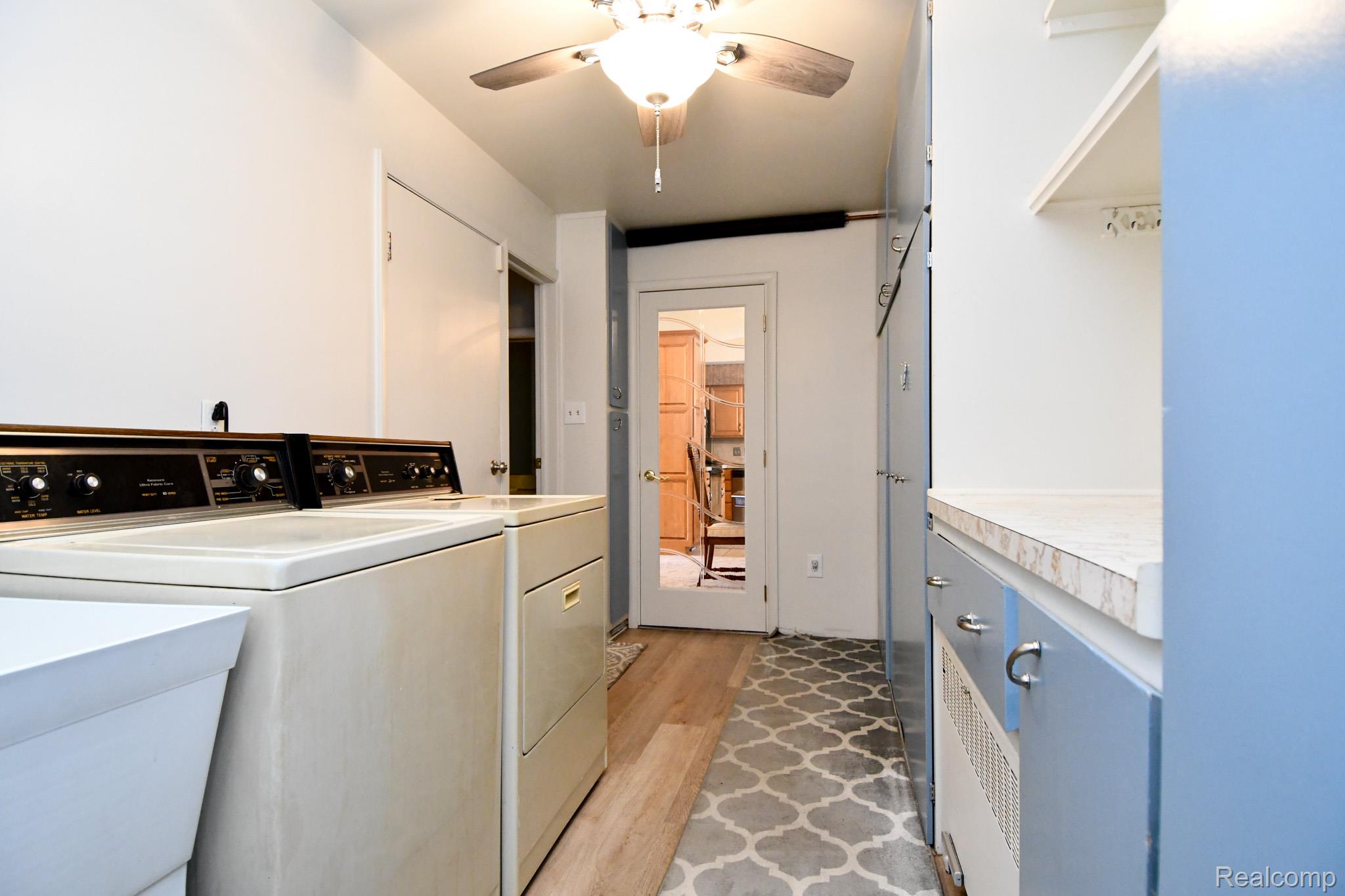 Genesee Charter Township, Michigan 48506, United States, 3 Bedrooms Bedrooms, ,2 BathroomsBathrooms,Residential,Active,210384