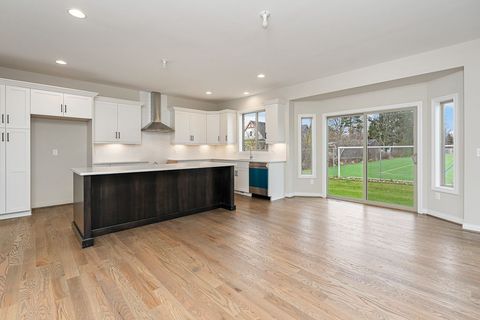 A home in TroyCity_Oakland