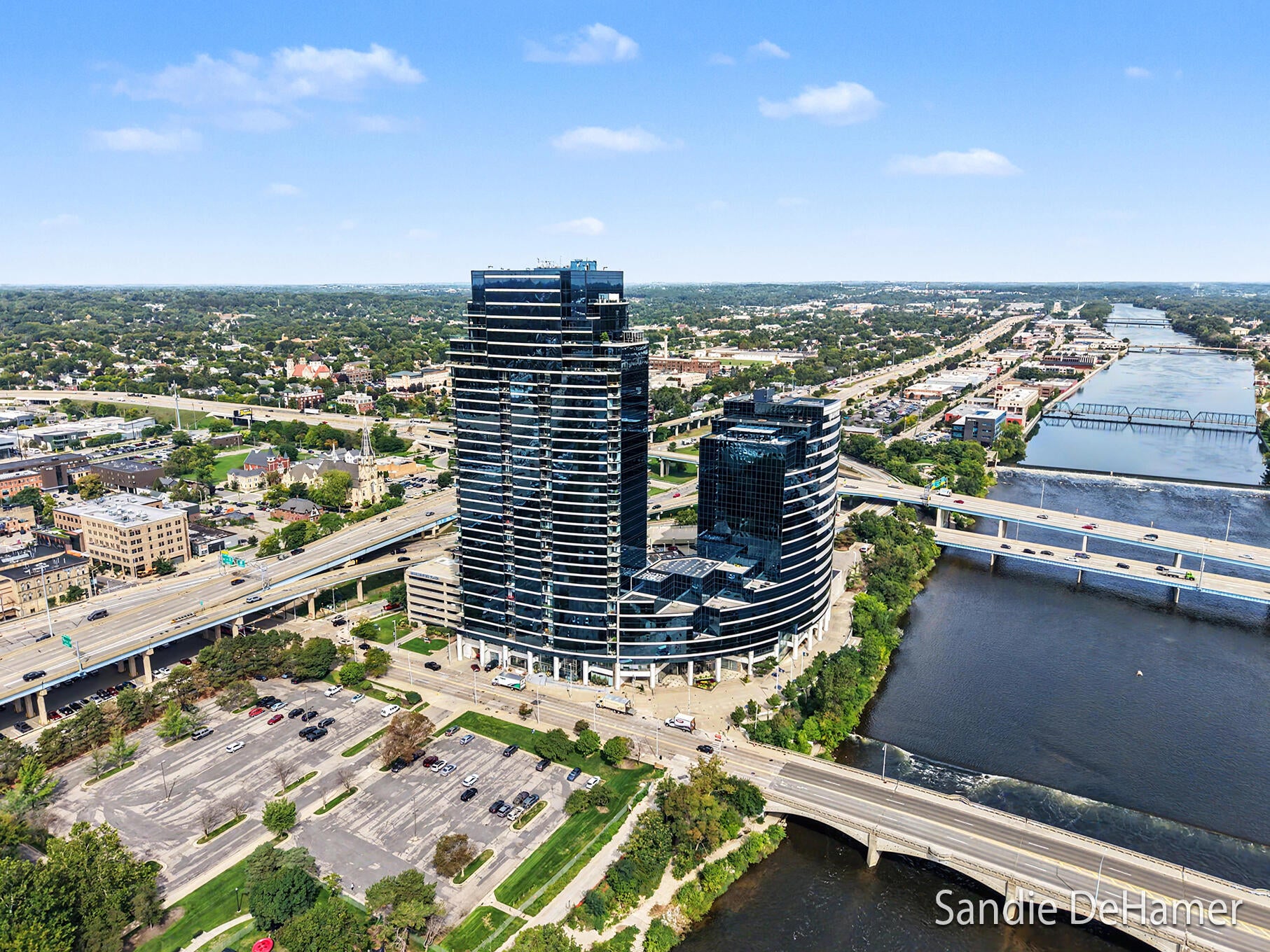 335 Bridge Street NW 2301
