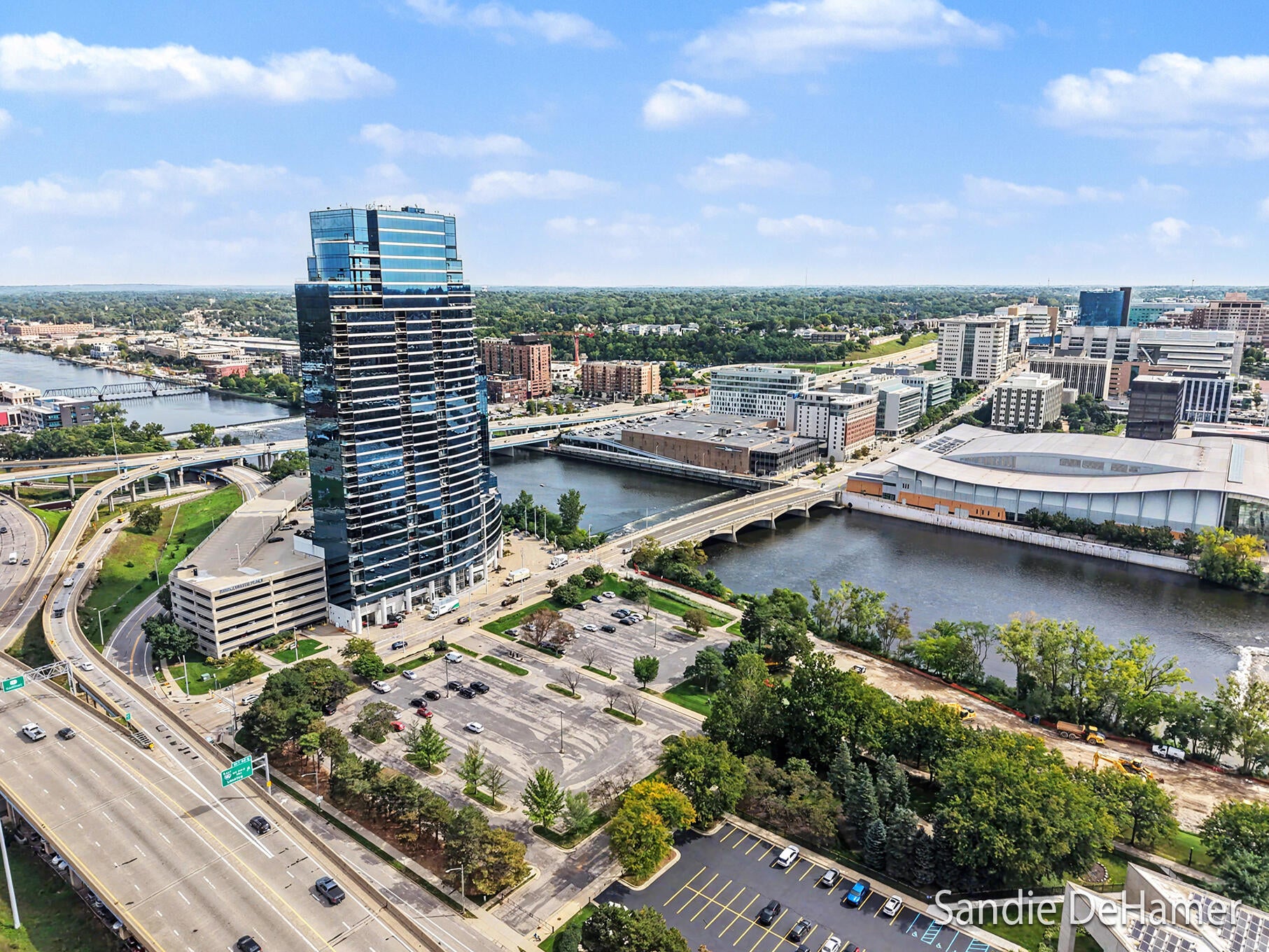 335 Bridge Street NW 2301