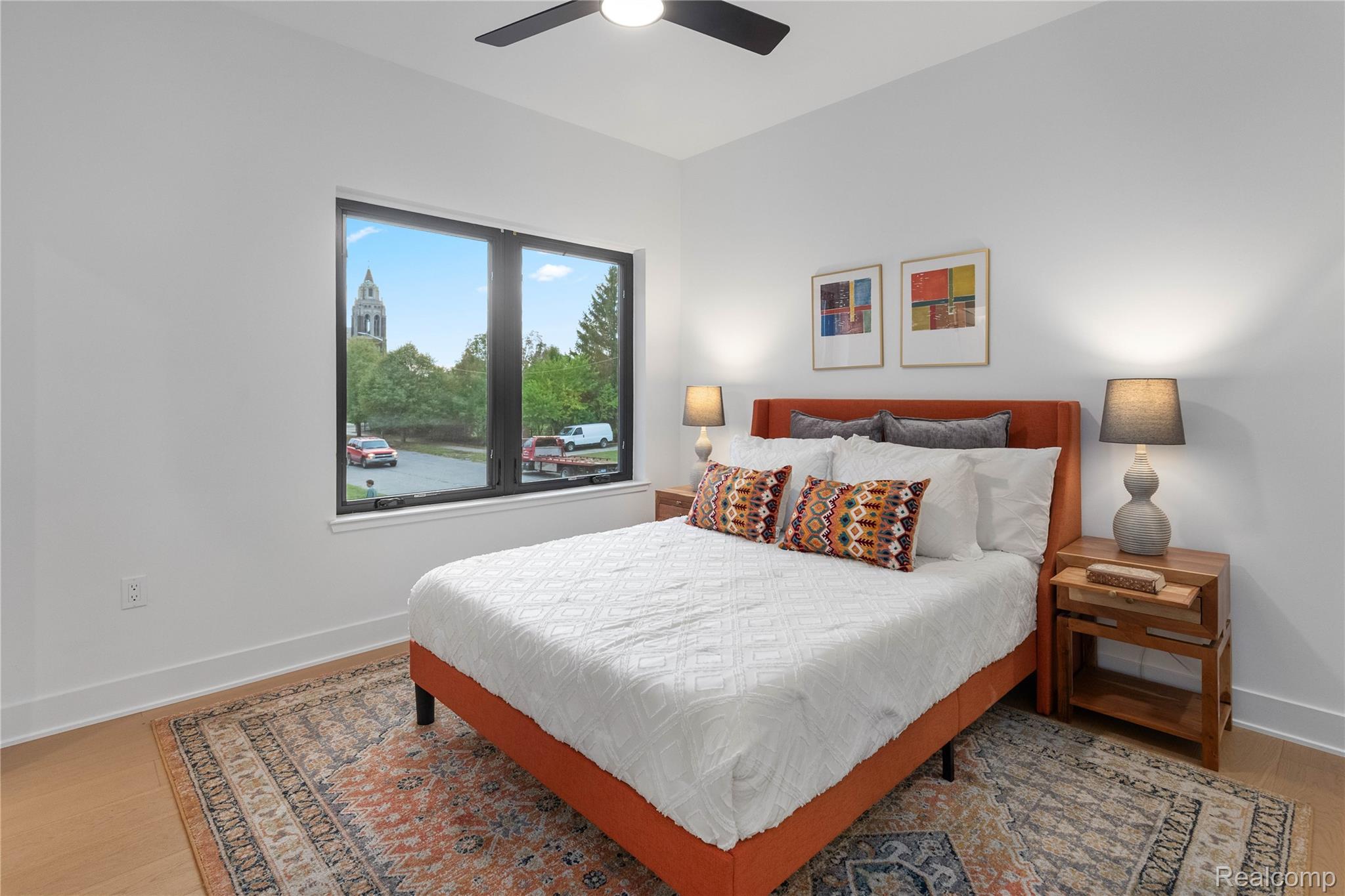 Detroit City, Michigan 48206, United States, 2 Bedrooms Bedrooms, ,3 BathroomsBathrooms,Residential,Active,216692