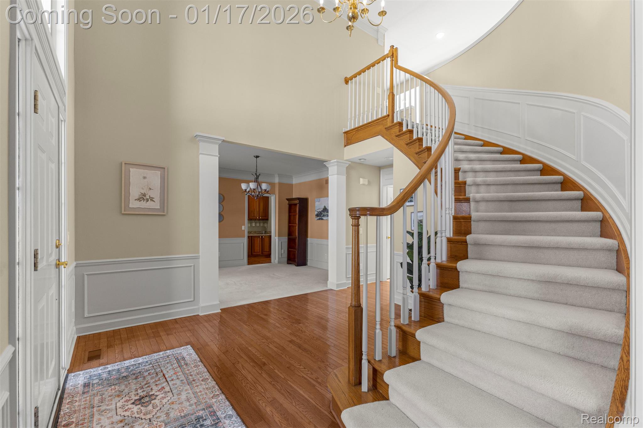 44570 White Pine Circle W