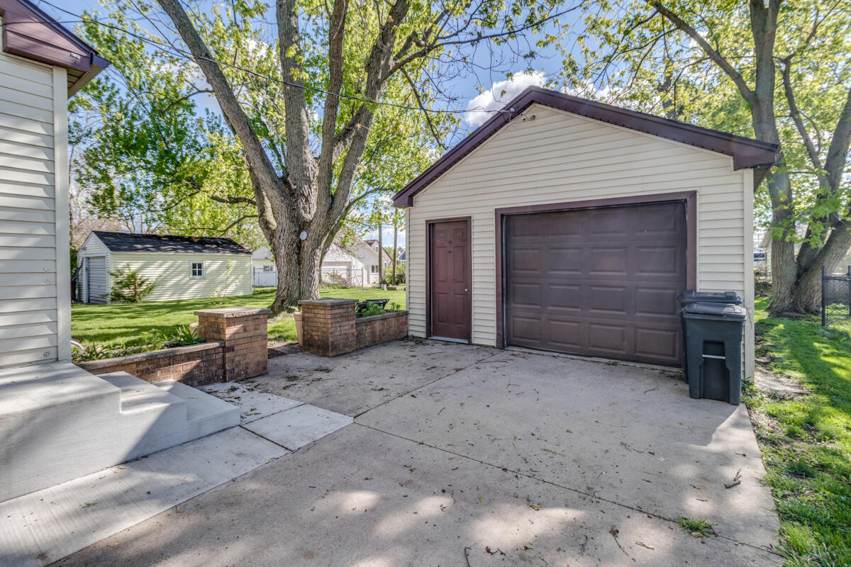 24 N 21st Street