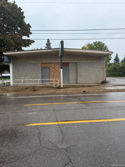 Photo for 3320 Corunna Road