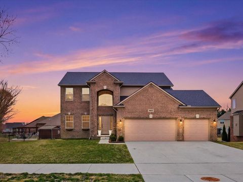 Photo of 49485 Fairchild Road, Macomb Township, MI 48042 (MLS # 81026009653)