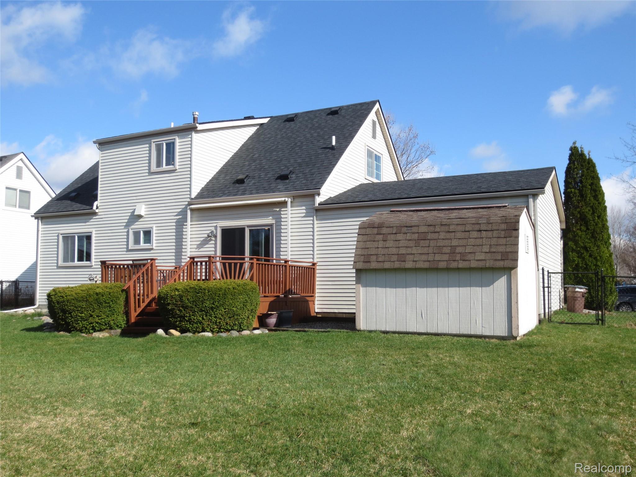 61365 Creekview Drive