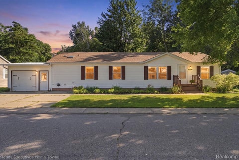 Photo for 508 Bush Lake Lane