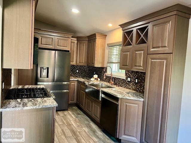 25052 Portside Court