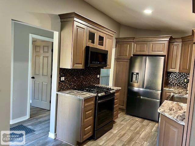 25052 Portside Court