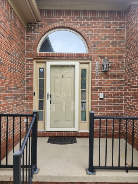 4095 April Lane Sterling Heights City Macomb MI 48310