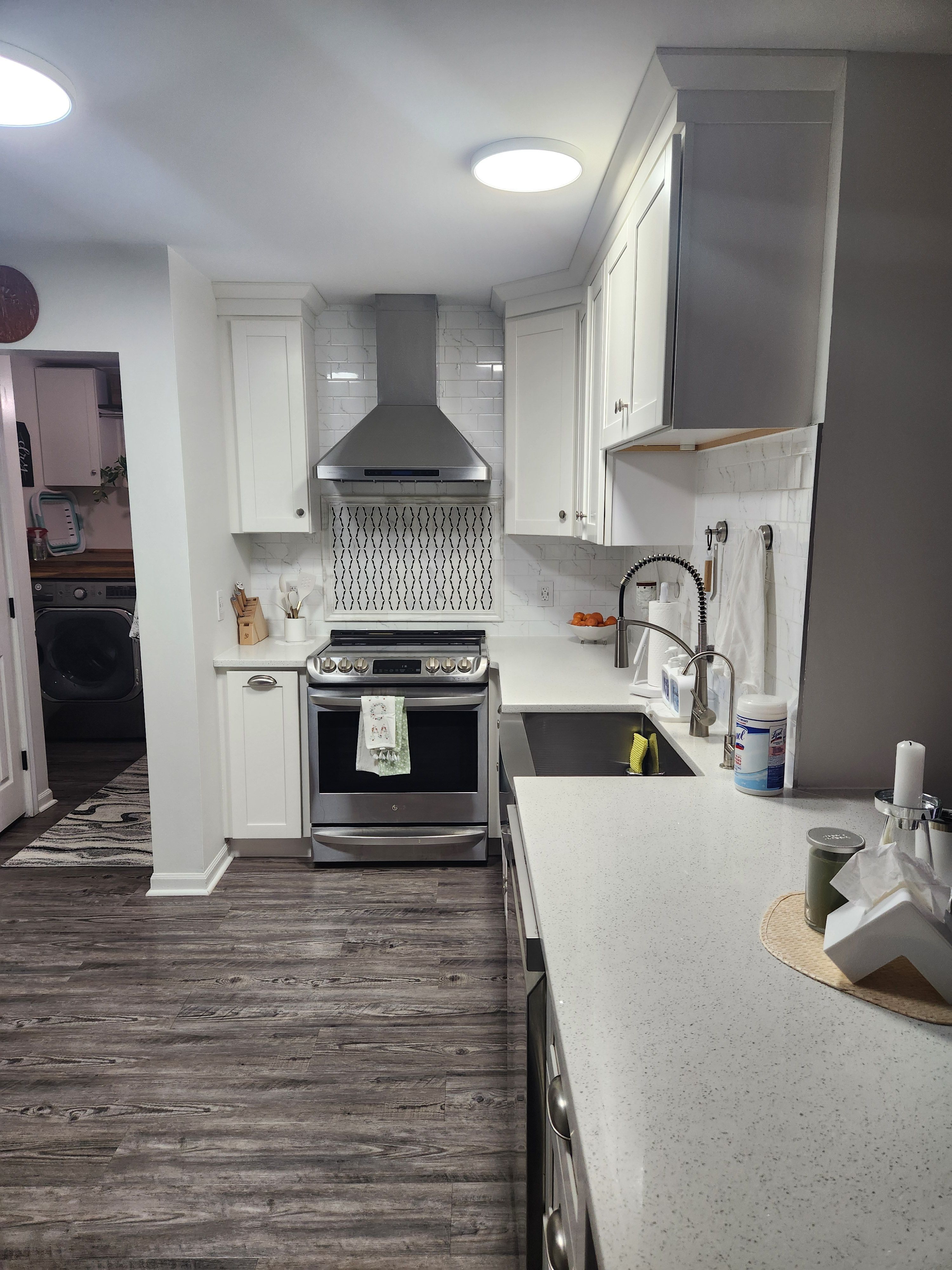 4095 April Lane