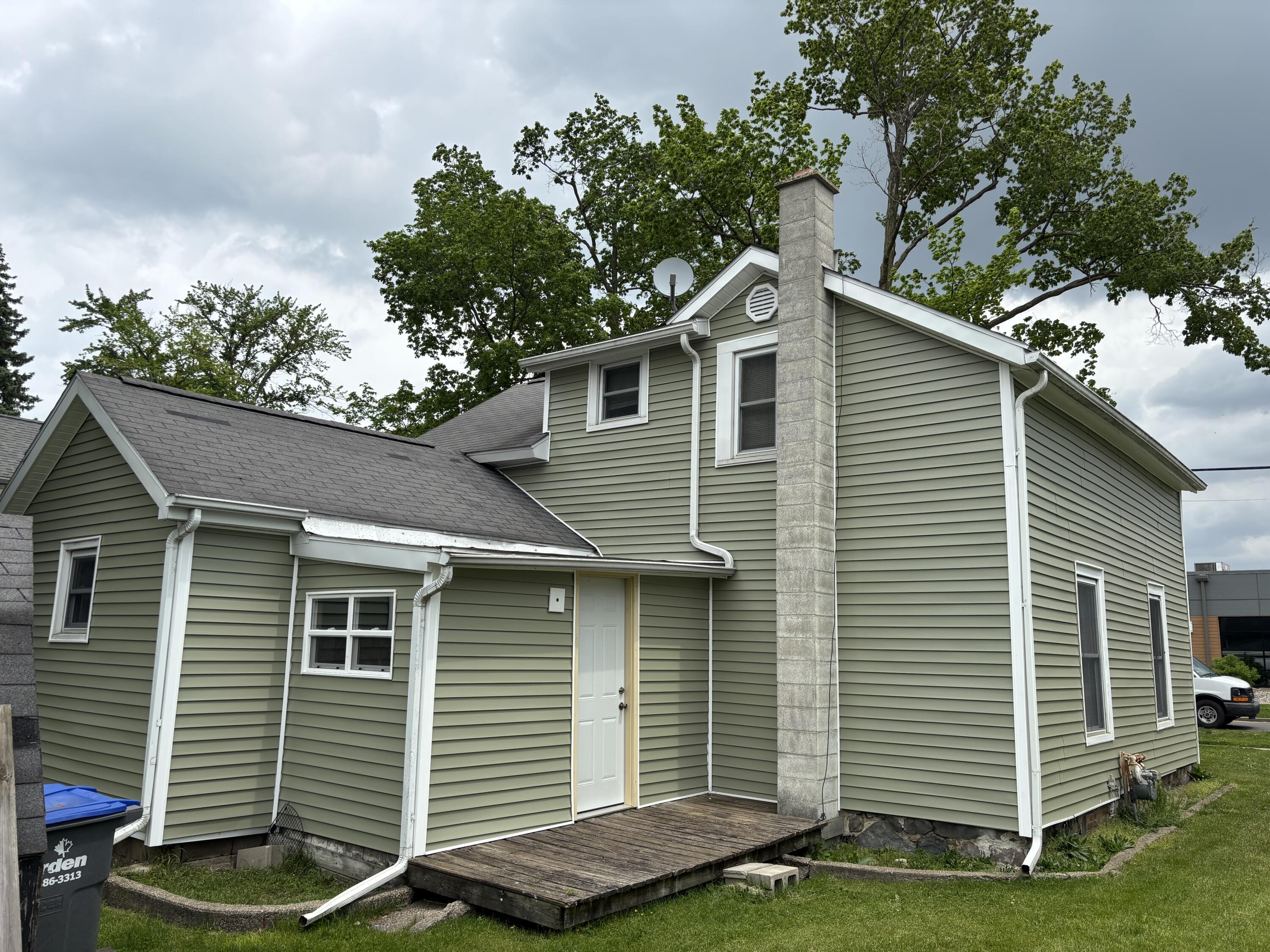 202 N Clay Street