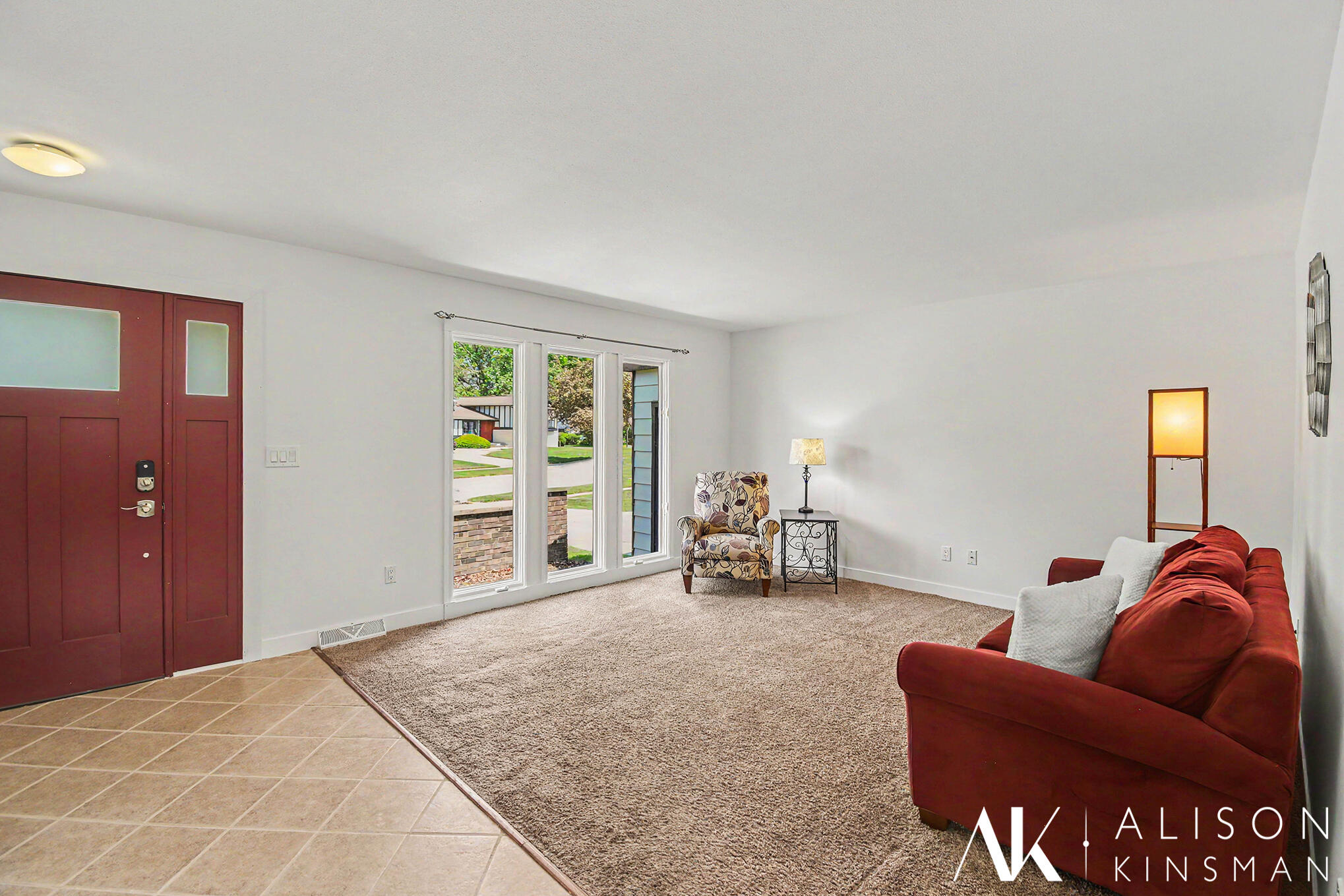 5289 Queensbury Drive SE