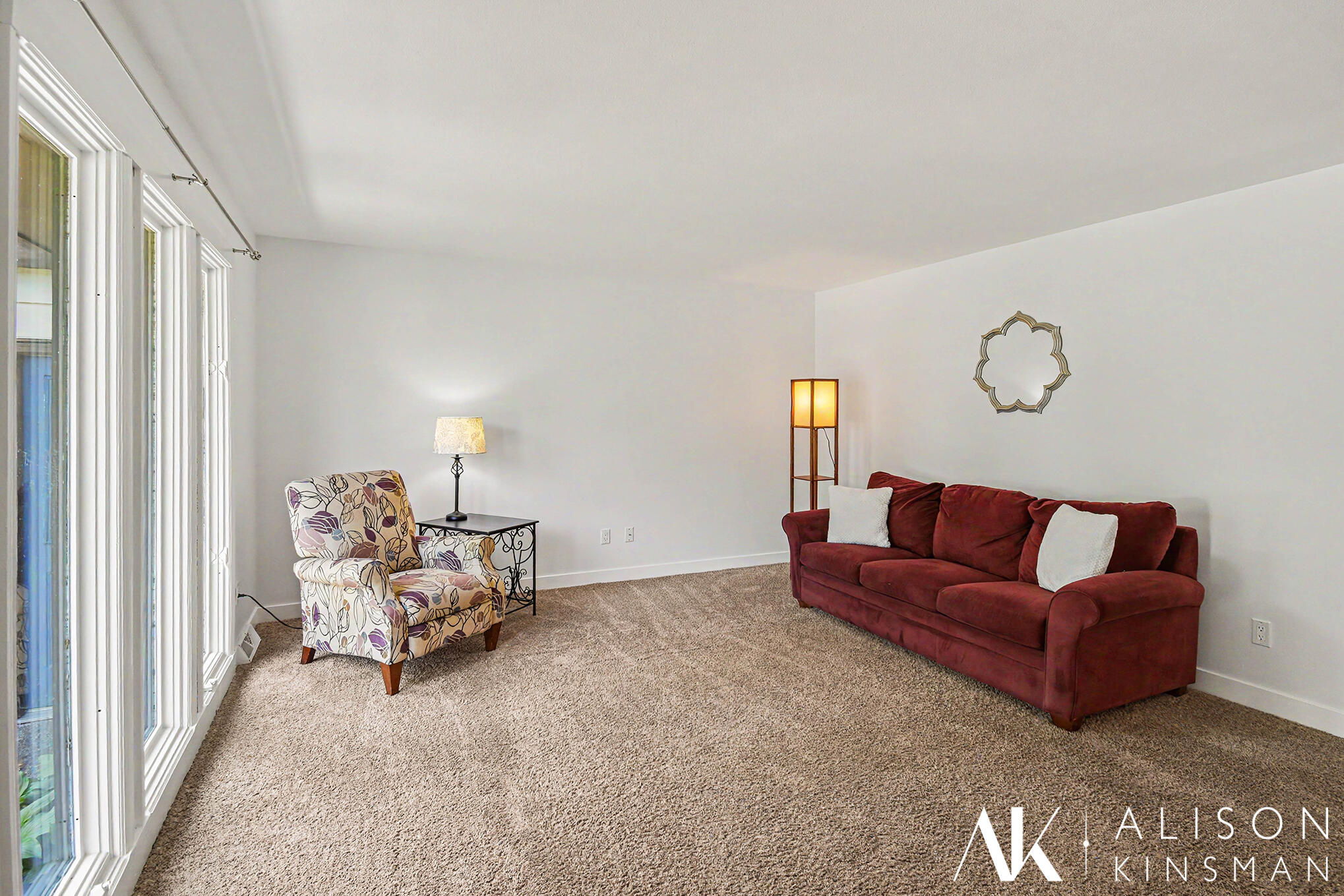5289 Queensbury Drive SE