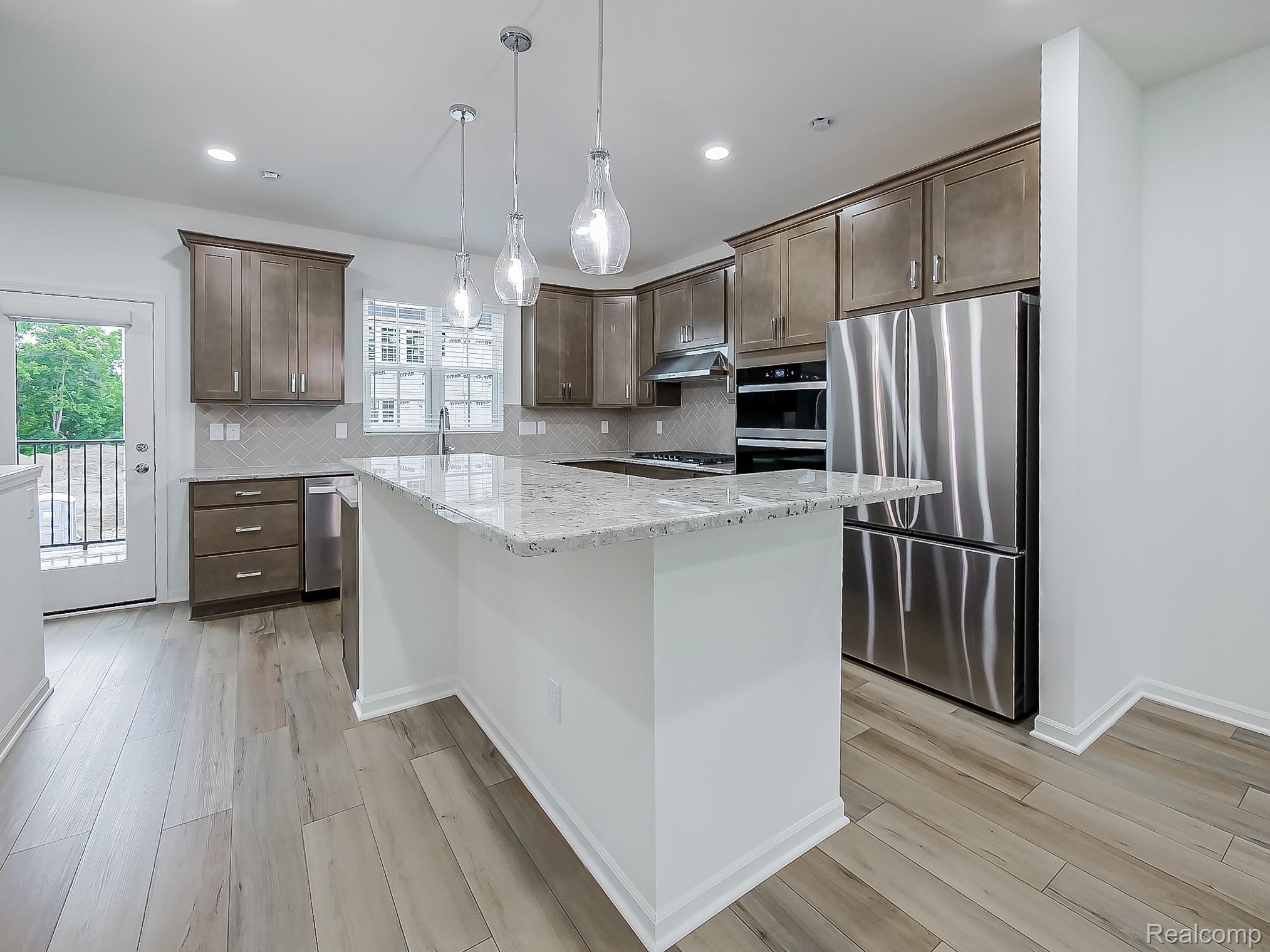 326 N Sydney Ct