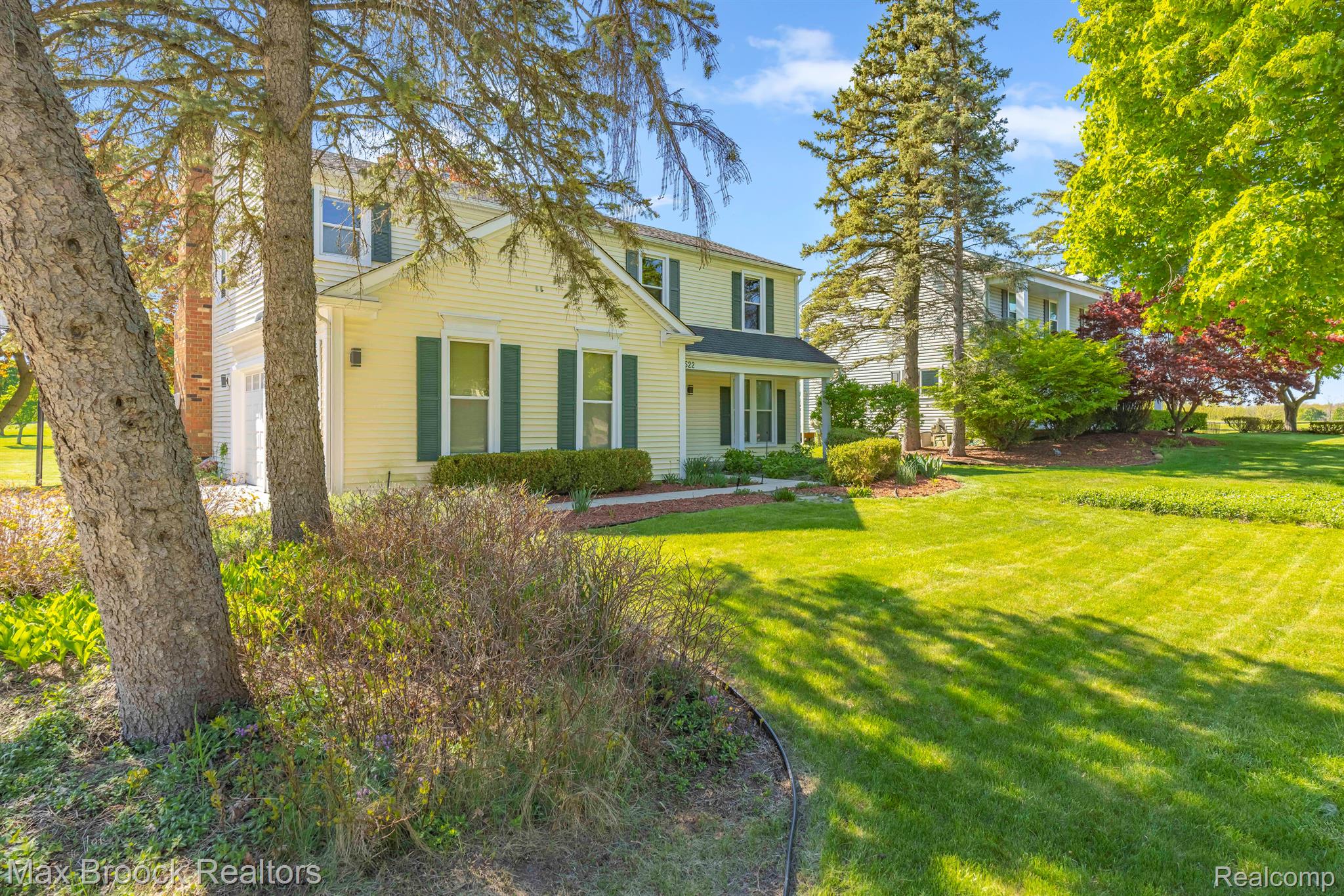 5522 BEAUCHAMP