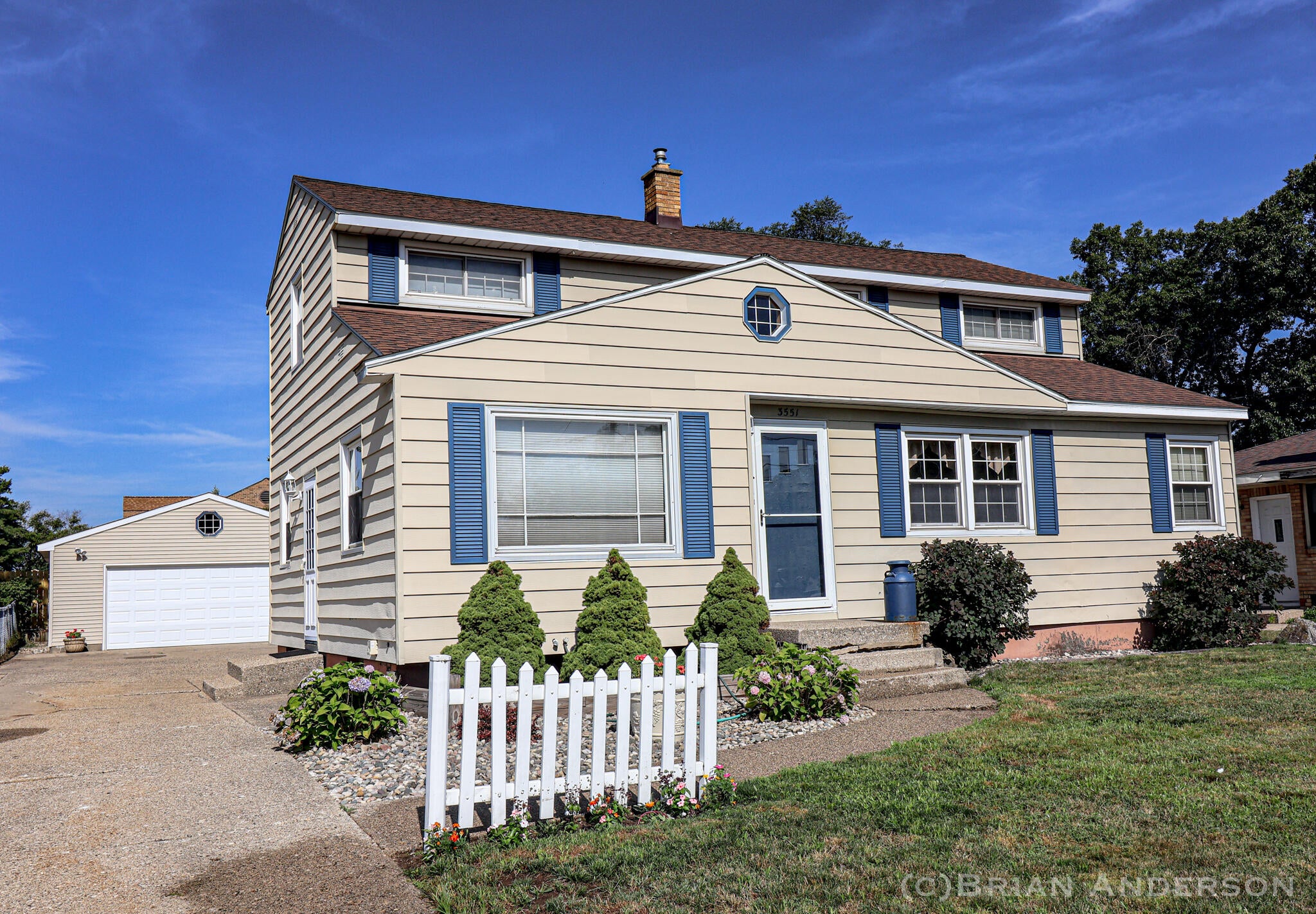 3551 Parkland Avenue SW