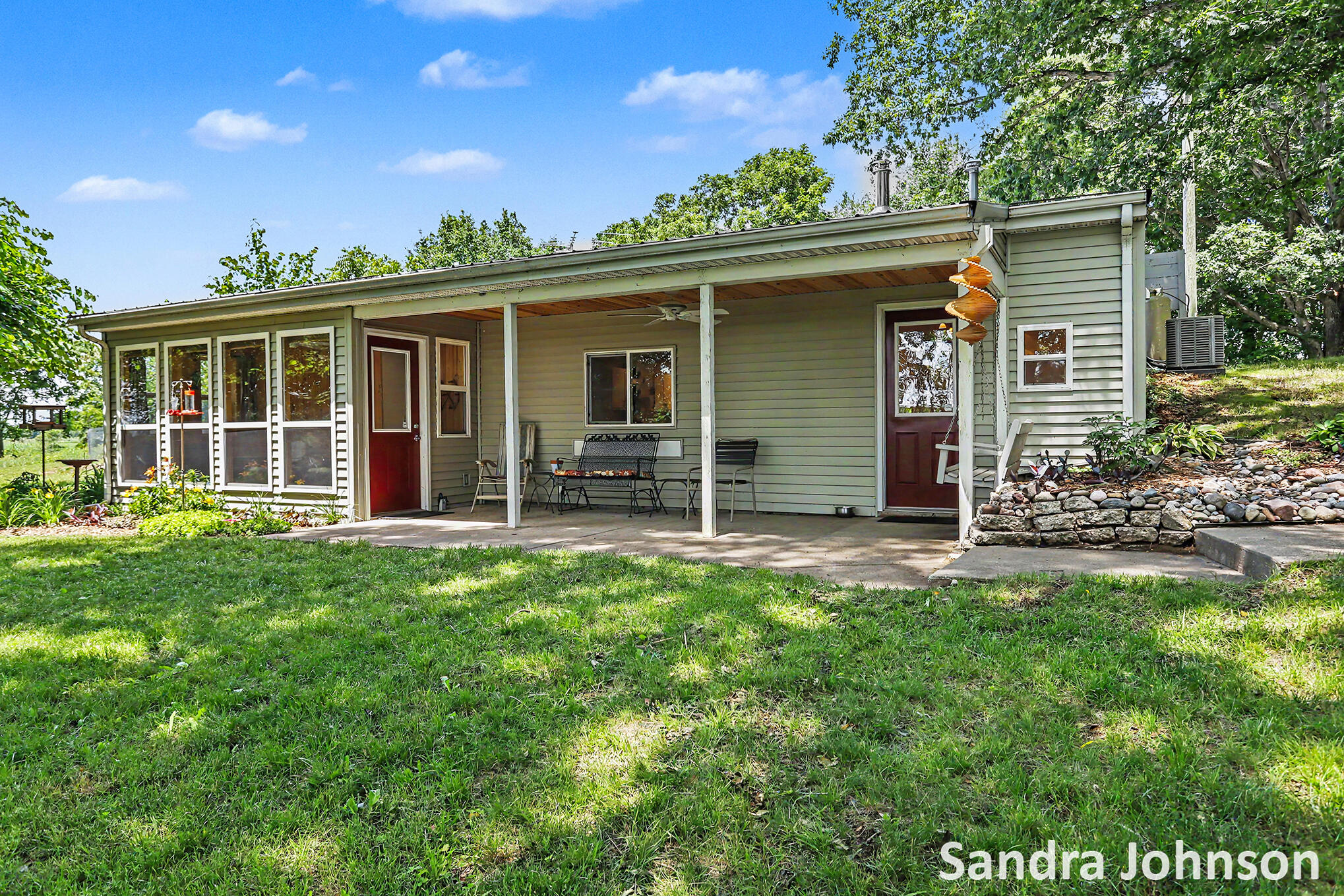 6180 Rook Road