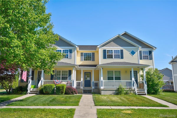 4485 HOME TOWN DR, FLINT, MI 48506 - Image a20b7ceb2c232850a16b86bd194e5b4e/850447918