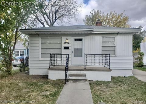 12753 Georgiana Avenue Warren City MI 48089