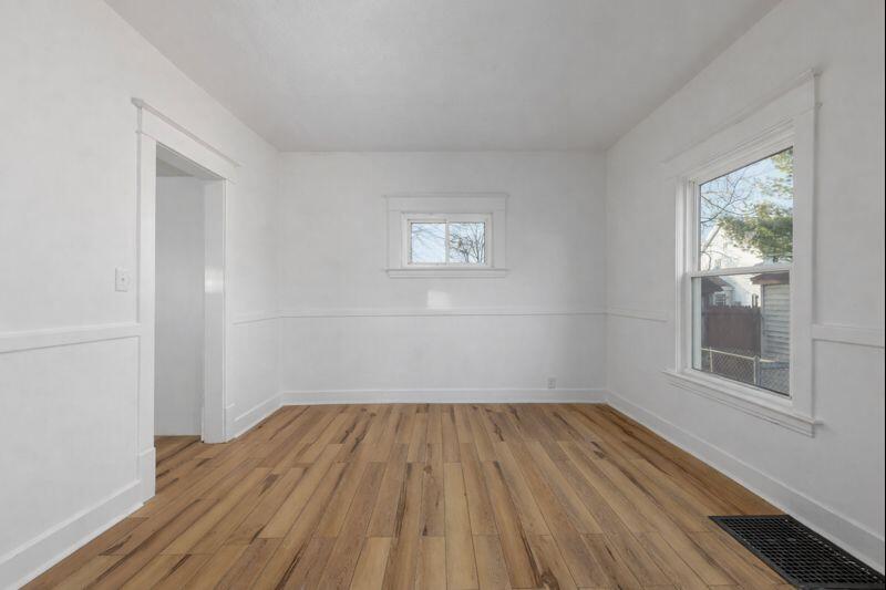 912 Hancock Street SE